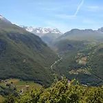 L'espugue * Gèdre